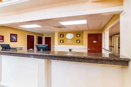 Quality Suites Lubbock Southwest - 24