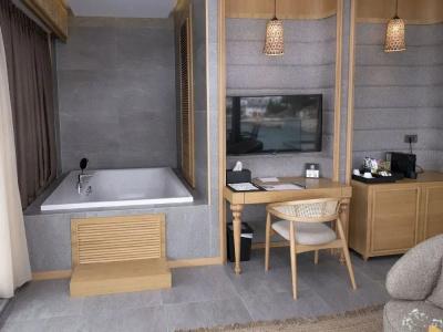 Cesme Sarezya Boutique - 22