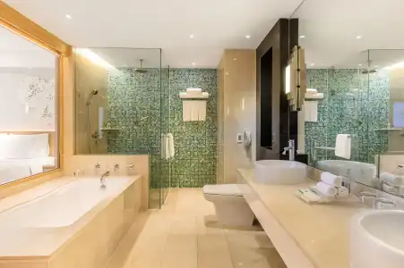 Holiday Inn BANGKOK by IHG - 16