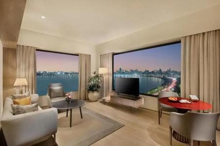 Trident, Nariman Point, Mumbai - 45