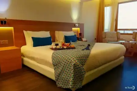 Fredj and Spa - 36