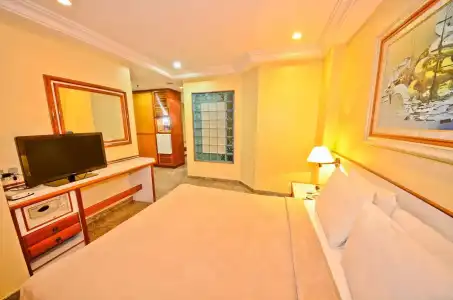 Regency Copacabana - 5