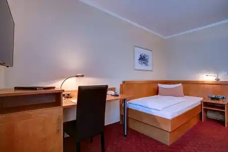 Premier Inn Passau Weisser Hase - 30