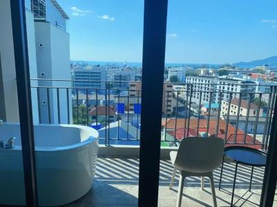 Sky Wave Patong - 97