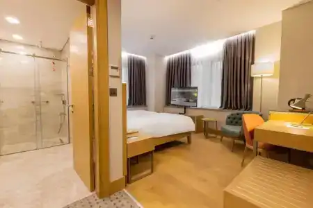 Radisson Istanbul Harbiye - 52