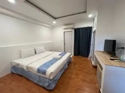 Inspire House - 100
