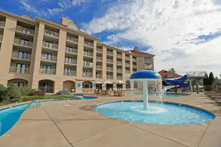 Music Road Resort Inn - 46