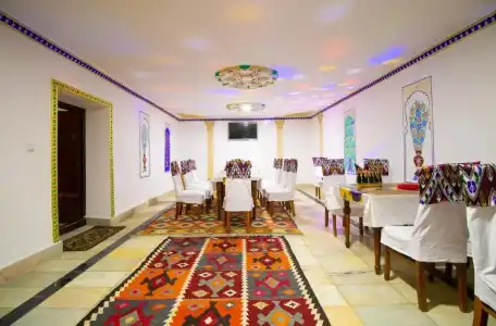 Zaringiz Boutique - 17