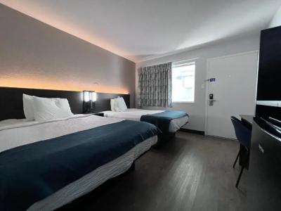 Motel 6 Bakersfield, CA - South - 76