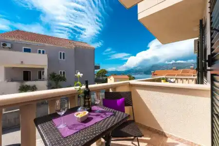 Cina Apartments - 205