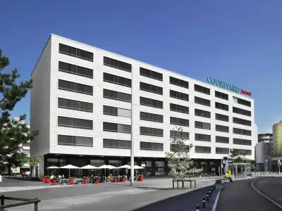 Courtyard by Marriott Zurich North - 0