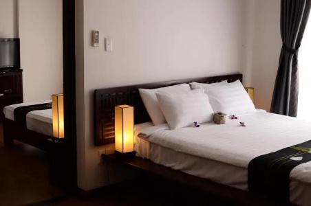Nam Bo Boutique - 32