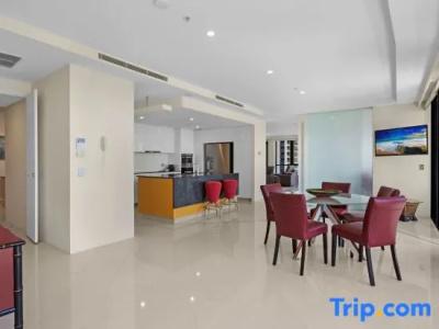 Aria Apartments - 670