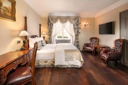 Iron Gate & Suites Prague by BHG - 28