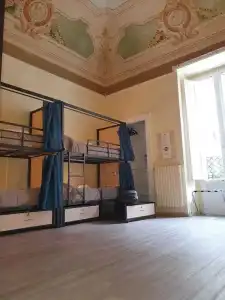 Host Bari centrale - Hostel - 28