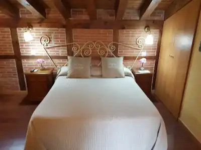 Hostal Segovia - 40