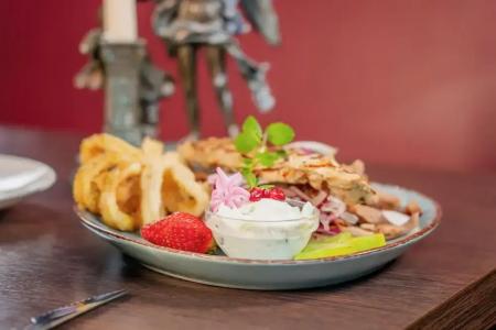 & Restaurant Sparta - 10