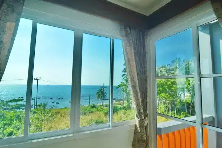 The Sea At Lanta - 7