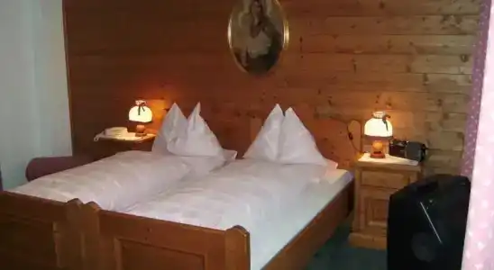 Pension Alpenrose - 1
