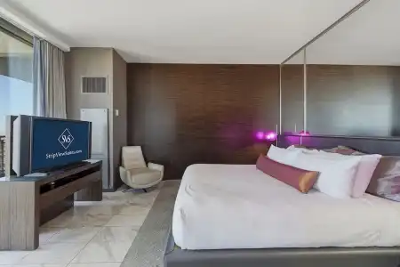 Beautiful Palms Place Suite - 246