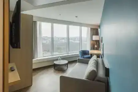 Premier Inn Wurzburg - 64