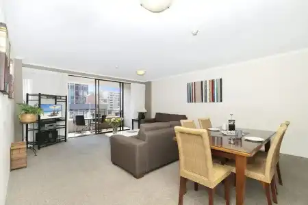 The Astor Apartments - 76