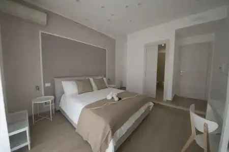 B&B Chérie - Centro di Salerno - 41