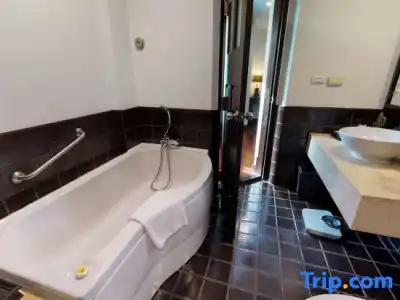 Tara Angkor - 131