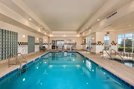 Hilton Garden Inn Overland Park - 16