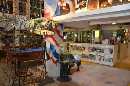 Silom Art Hostel - 32