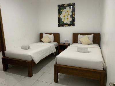 Ganandra Stay Denpasar - 5