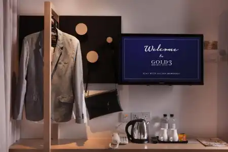Gold3 Boutique - 60