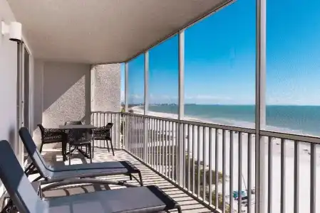 DiamondHead Beach Resort - 47