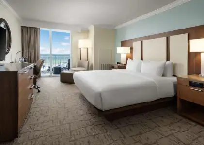 Hilton Clearwater Beach Resort & Spa - 56