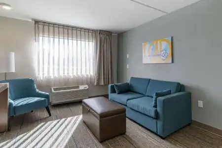 MainStay Suites Lexington I-75 - 12