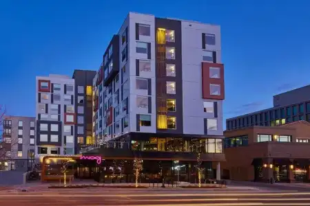 Moxy Denver Cherry Creek - 69