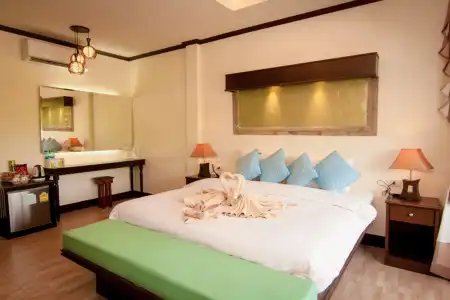 Varin Beach Resort - 4