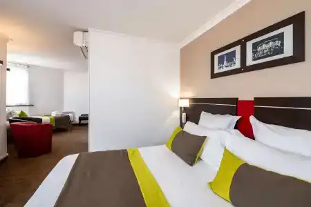 Four Points by Sheraton Reims Cathédrale - 4