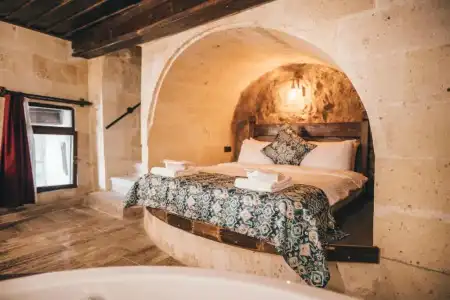 Tale Cave Inn - 171