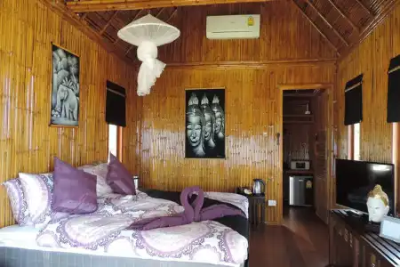 Lazy Days Bungalows - 0