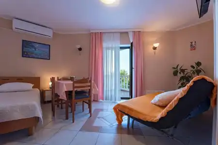 Aurora - 60
