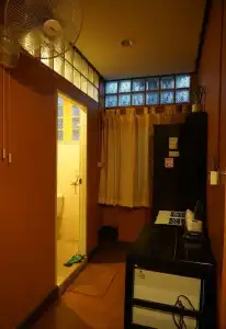 Baanfai Guesthouse - 10