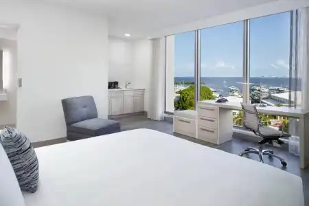 Courtyard by Marriott Miami Coconut Grove - 76