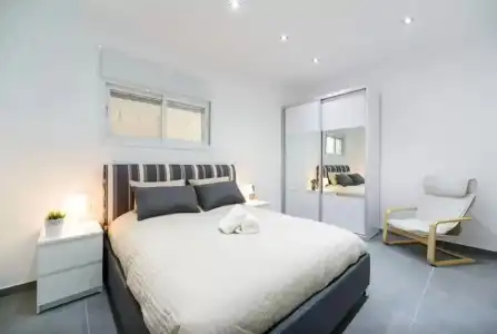 Sea Suites Apartments - 385