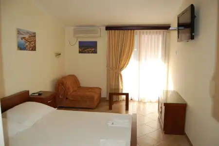 Apartments Dobrotski Dvori - 3
