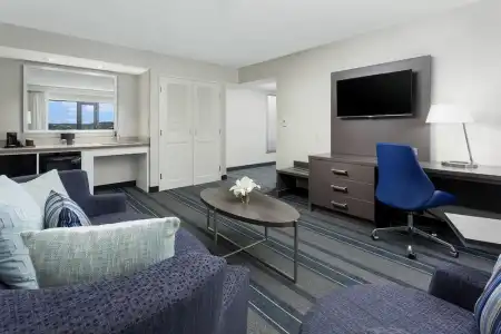 Courtyard by Marriott Boston-Cambridge - 67