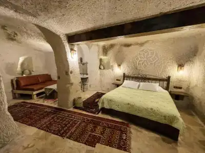Takunya Cave - 36