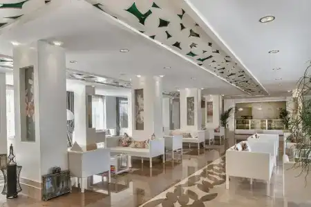 Prive - Adult Only - 21