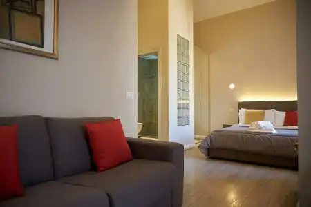 The Roman Empire Guesthouse - 28
