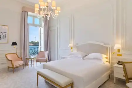 Hôtel du Palais - 60